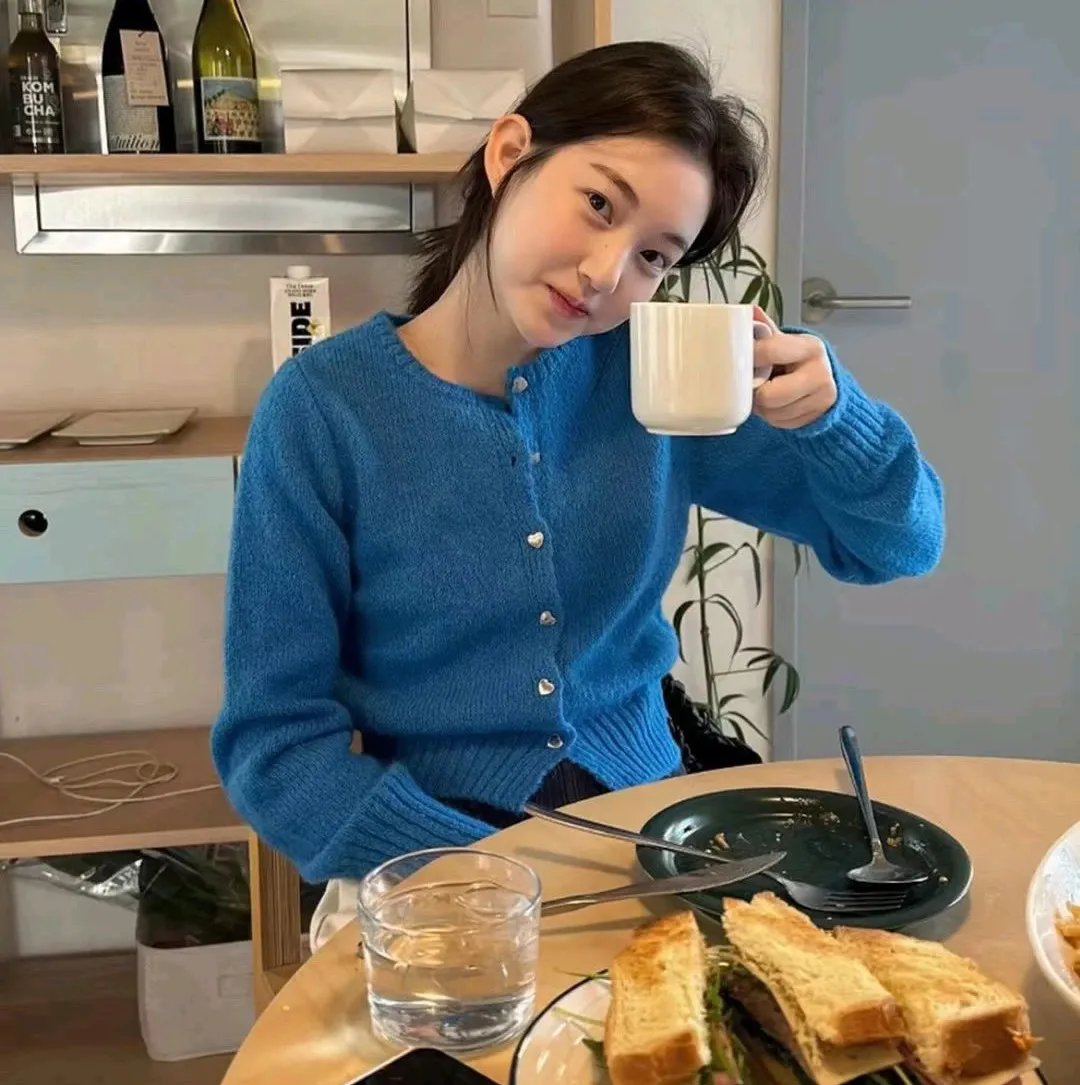 男孩、鼹鼠、狐狸和马