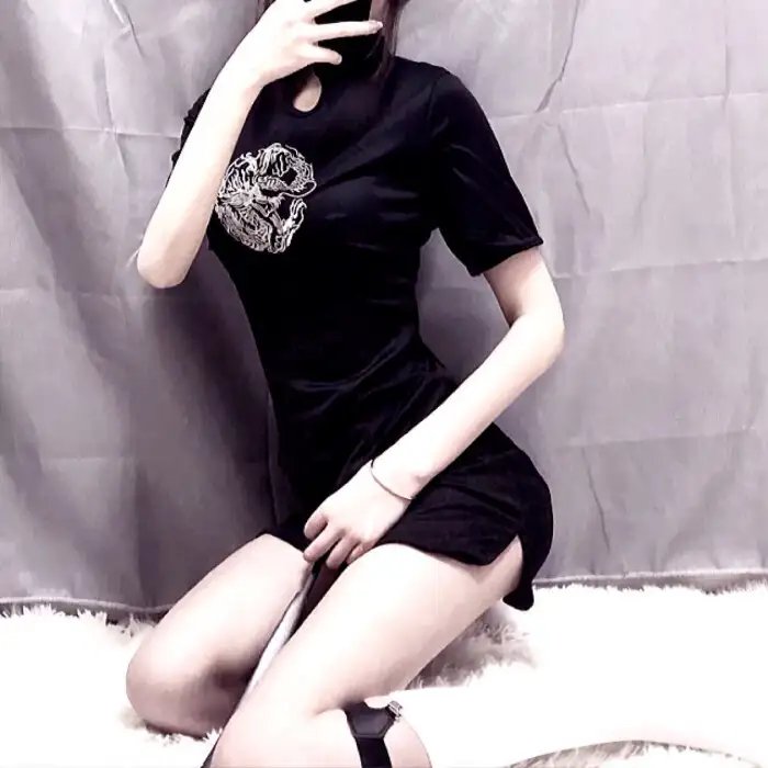 猛虎嗅蔷薇之独行其盗